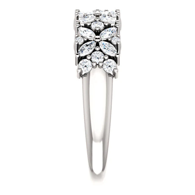 14k Gold 1/3 CTW Natural Diamond Ring with Negative Space, Ring size 7