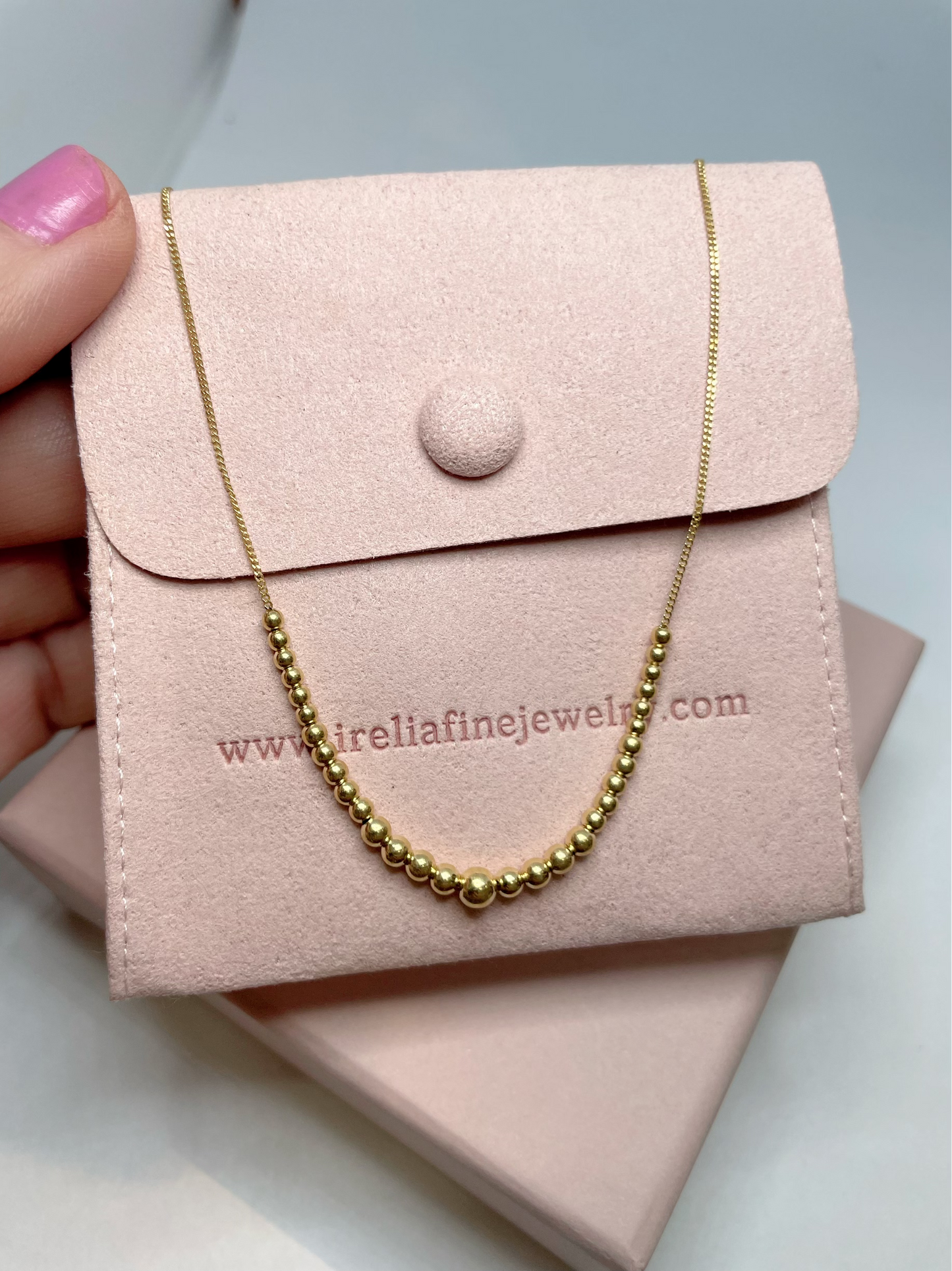 14K Yellow Gold Polished Graduated Beaded Necklace