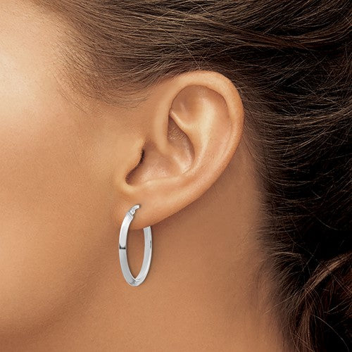 14k White Gold Polished 3.5mm Knife Edge Oval Hoop Earrings