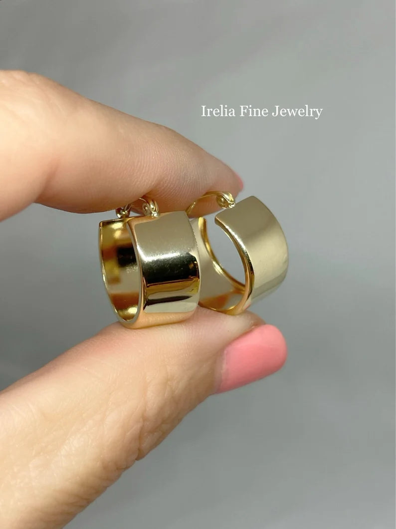 14K Yellow Gold Wide Polished Hoop Earring