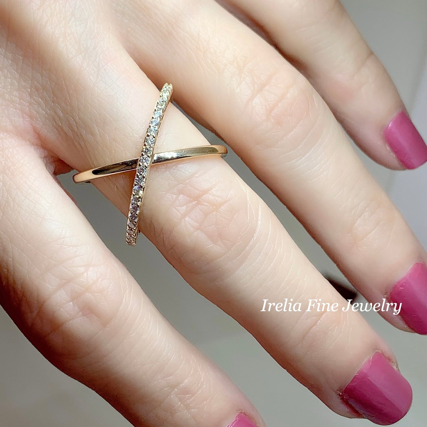 14K Yellow 1/4 CTW Natural Diamond Criss-Cross Ring, Size 7